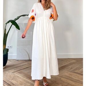 ANNA KAY Klo Midi Dress Backless Dress with Floral Accents size medium